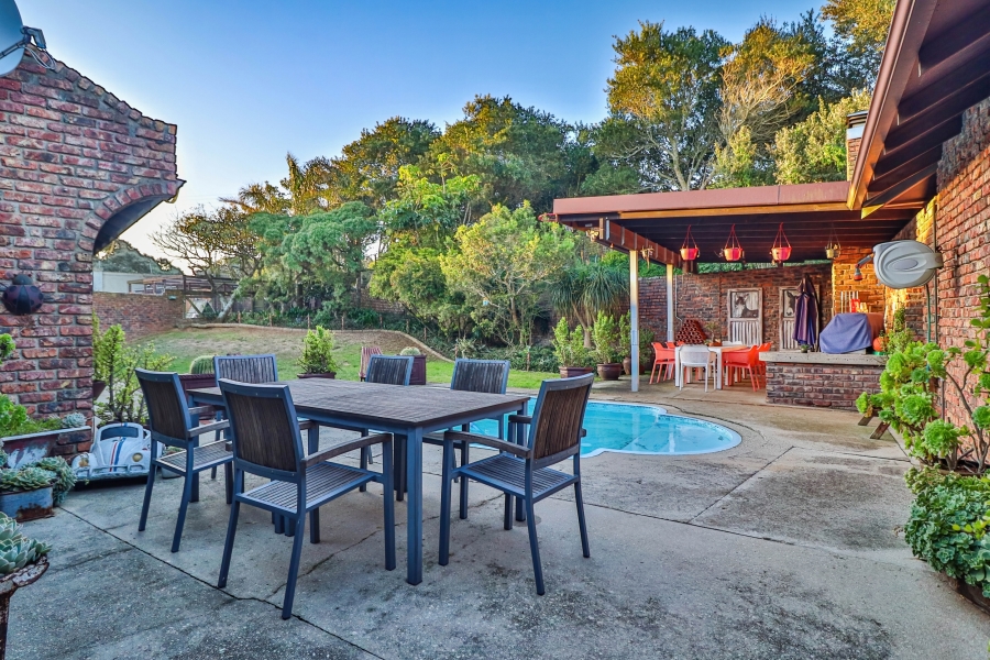 3 Bedroom Property for Sale in Lovemore Park Eastern Cape